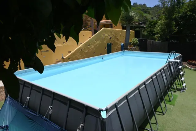 BookNoFees: semesterboende i Valleseco – La Alpispa